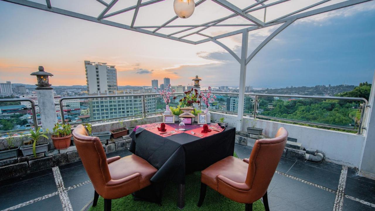 King'S Hotel Nagoya Batam Exterior photo